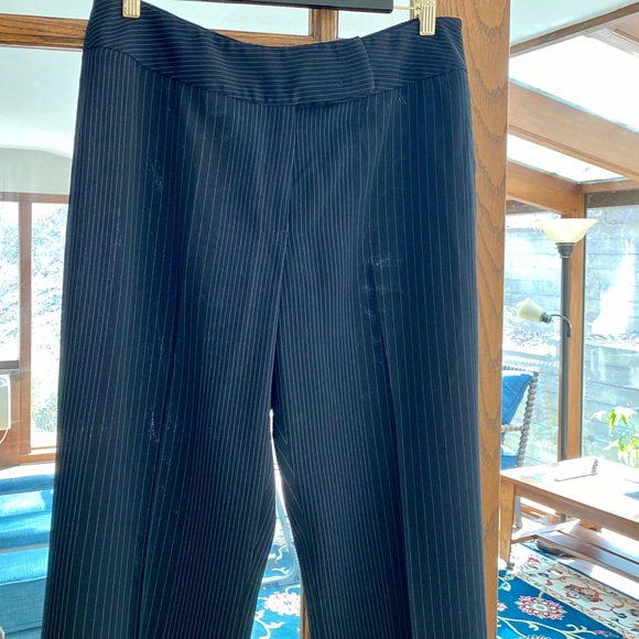 GARFIELD & MARKS for NORDSTROM | Black and blue pinstripe suit - Picture 5 of 10